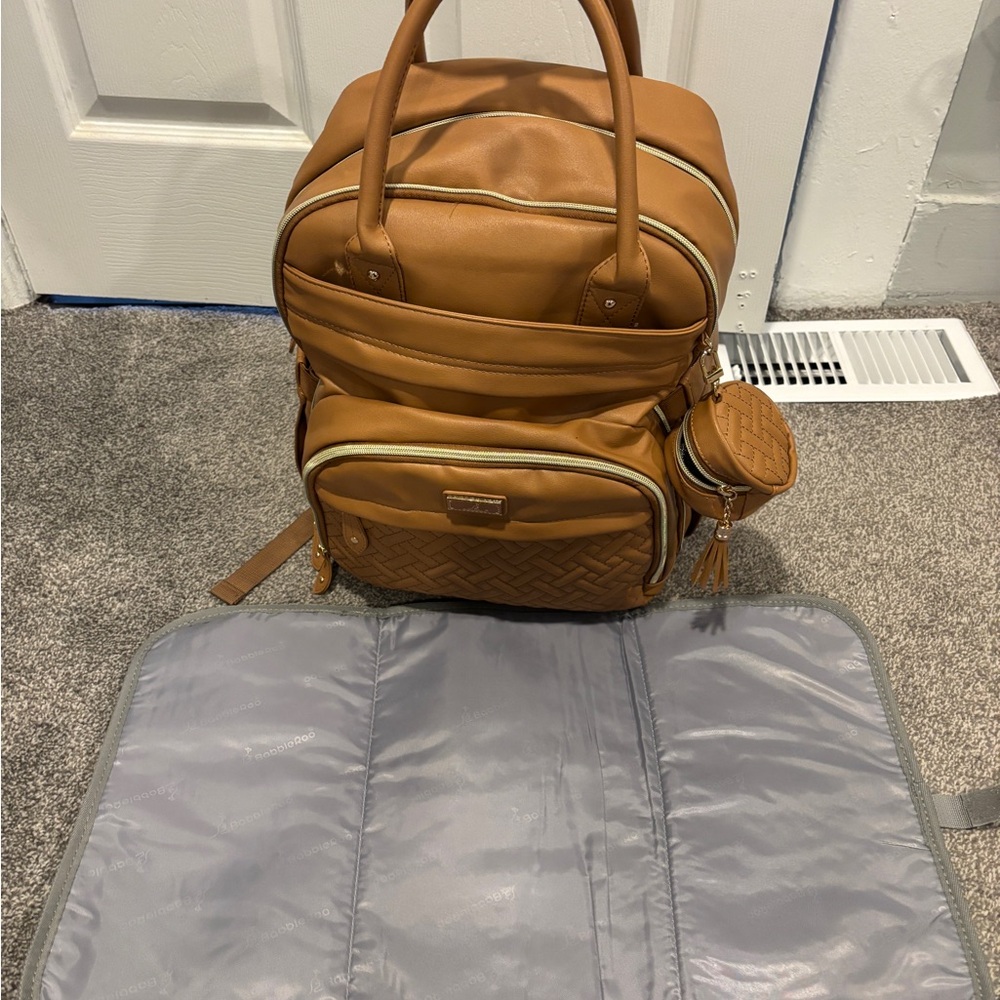 BabbleRoo Leather Diaper Bag Backpack leather brown - Picture 4 of 10